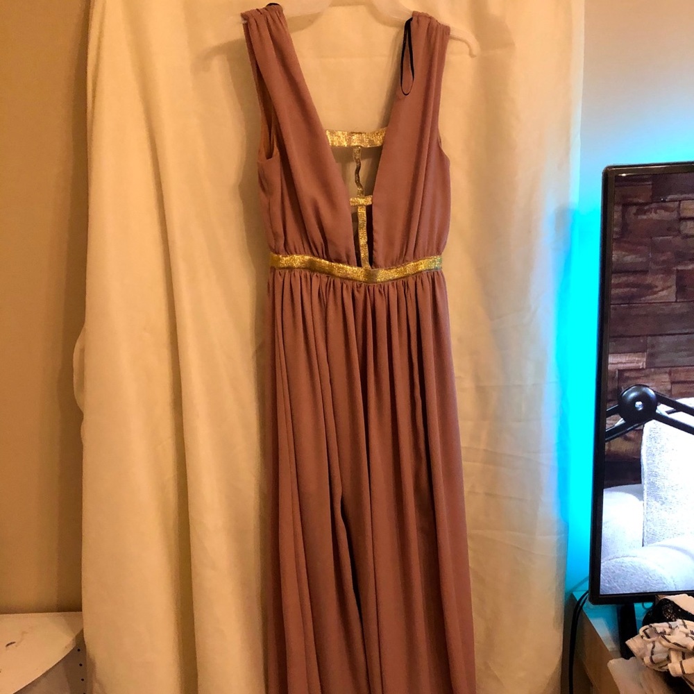 Goddess maxi dress